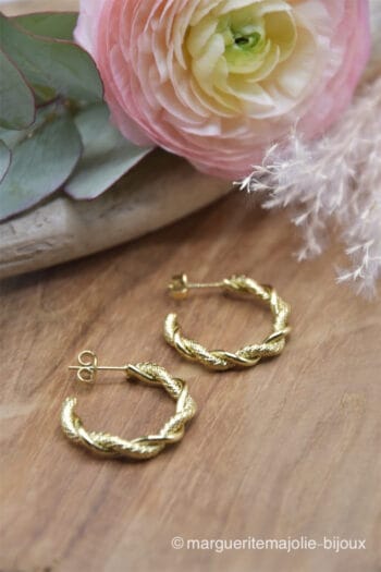 0226-margueritemajolie-eshop-bijoux-2022-boucles-oreilles-colliers-bagues-mars